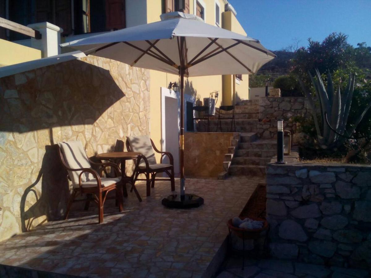 Kalypso Apartment Chalki Town Esterno foto