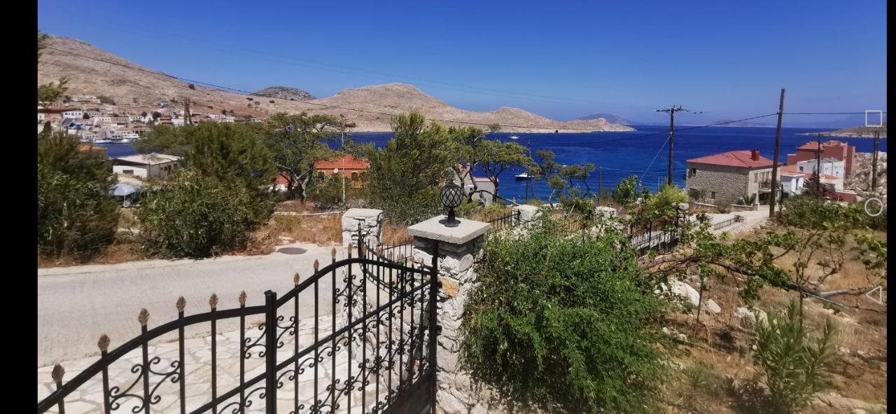 Kalypso Apartment Chalki Town Esterno foto